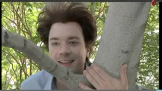 Jimmy Fallon Does His Best Sparkly Vampire Impression